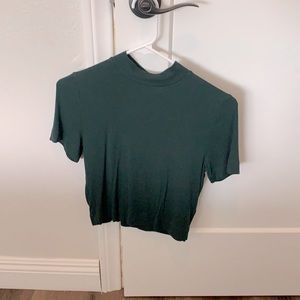Aritzia Crop top in forest green